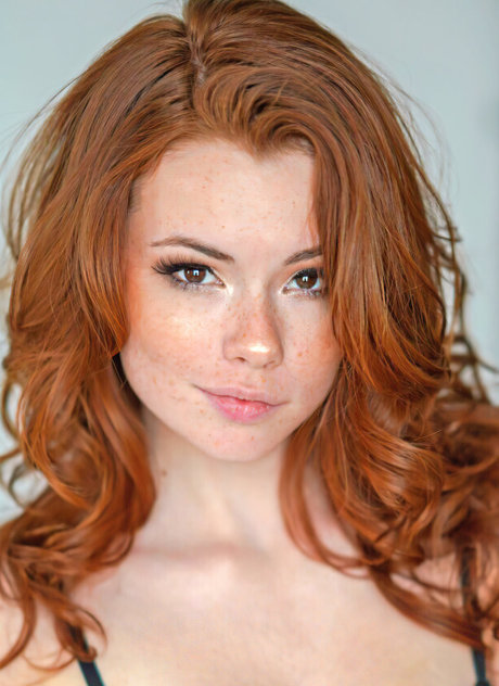 Sabrina Lynn