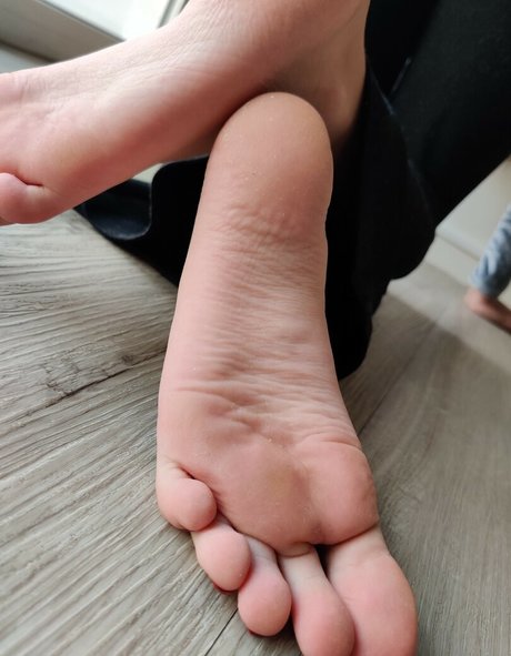 Alicefrenchfeet