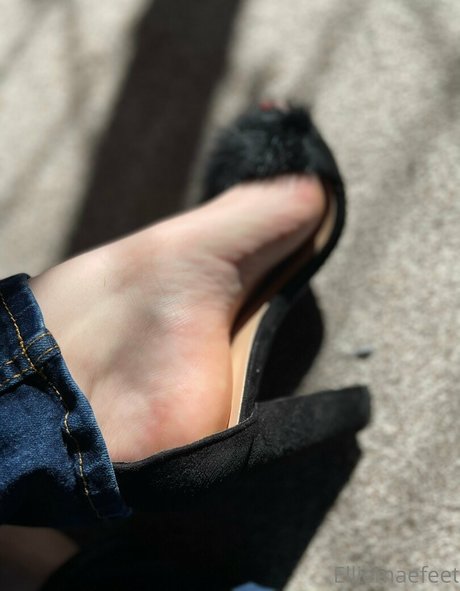 Elliemaesfeet