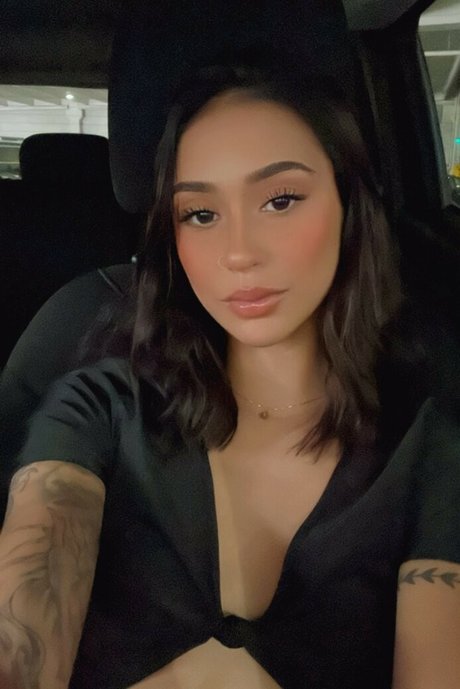 Nacktes geleaktes OnlyFans-Foto von Latina Beauties