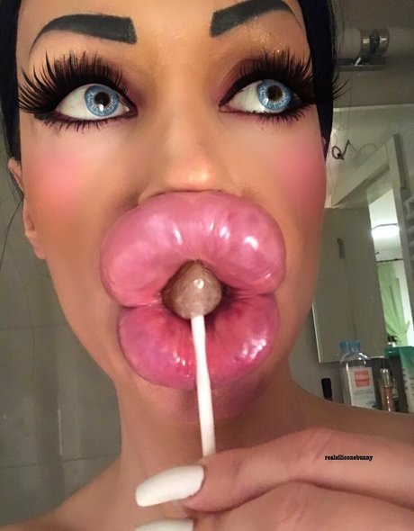 Realsiliconebunny