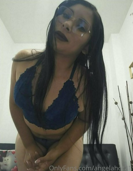Angelahot21