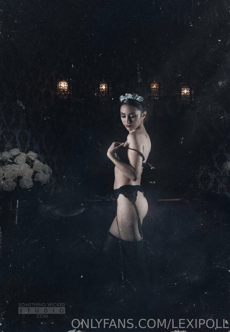 Nacktes geleaktes OnlyFans-Foto von Lexi Poll Asmr