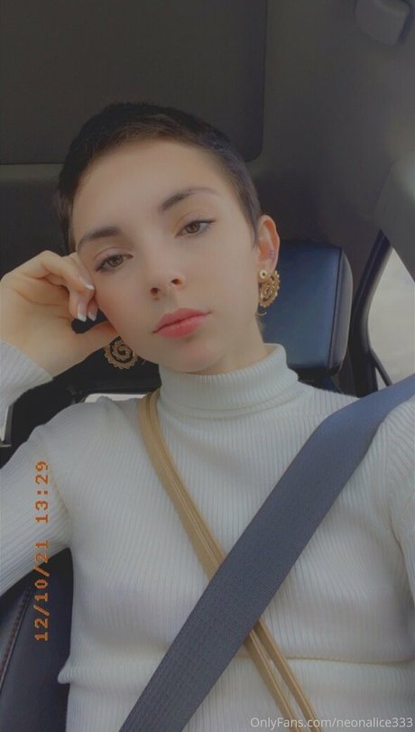Neonalice333