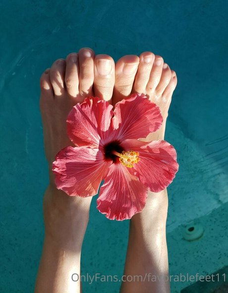 Favorablefeet11