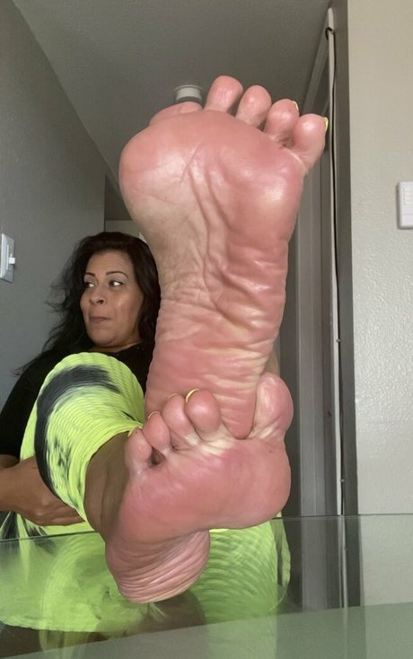 Comefollowsarah Sarah