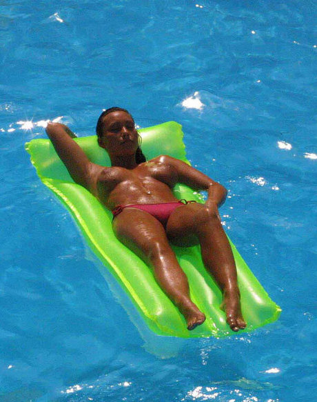 Lucinda Rhodes Flaherty