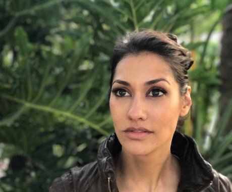 Janina Gavankar