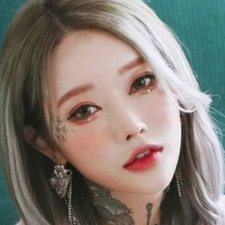 Nacktes geleaktes OnlyFans-Foto von Yoko