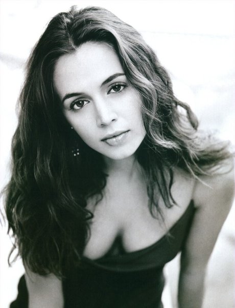 Eliza Dushku