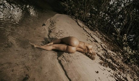 Insanelyillluv444honey