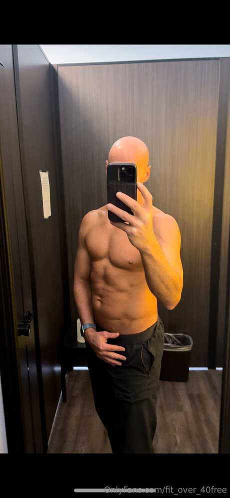 The Naked Trainer Free