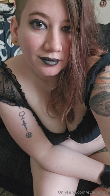 Eviemoons