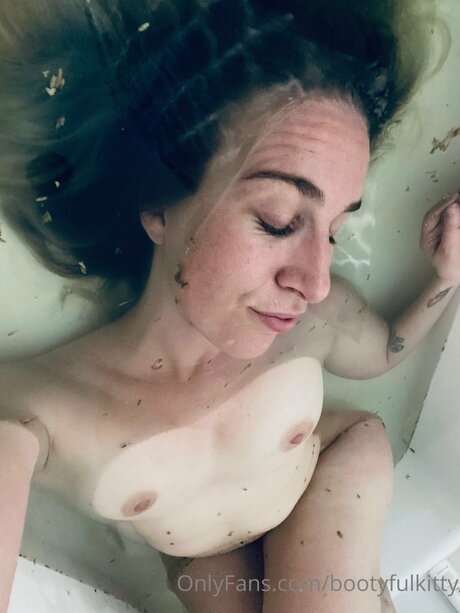 Bootyfulkitty