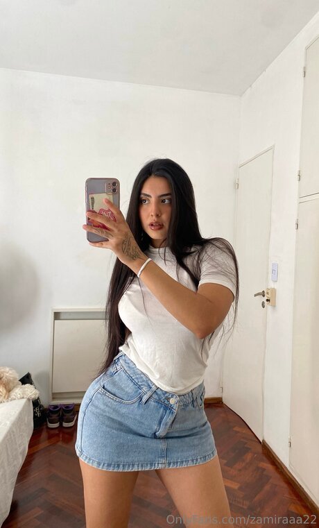Zamiraaa22