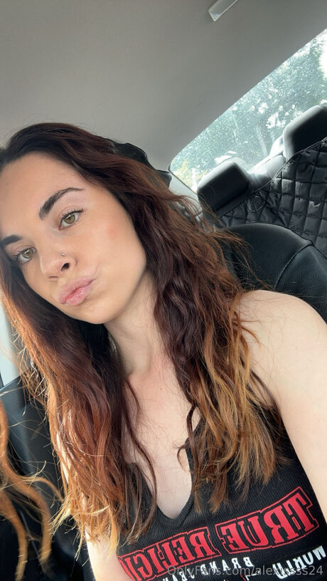 Alexissss24