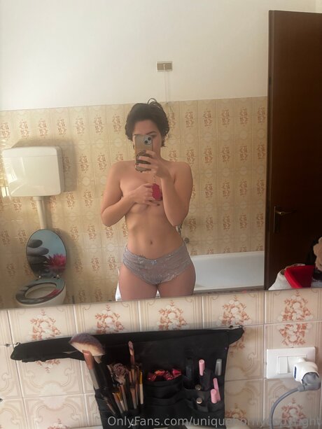 Uniquehornycopyright