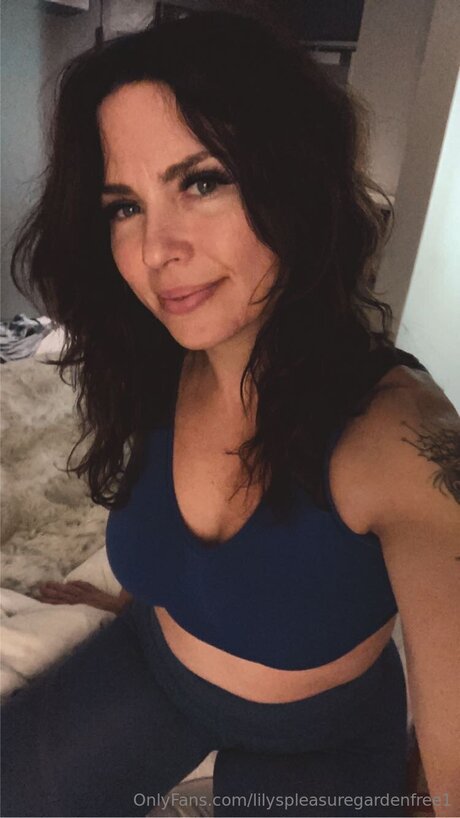 Lilyspleasuregardenfree1