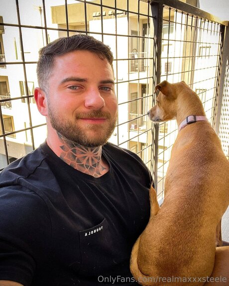 Realmaxxxsteele