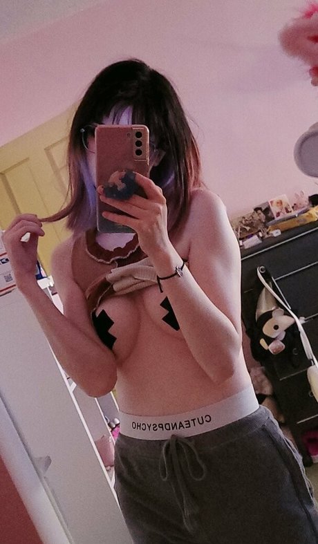 Nacktes geleaktes OnlyFans-Foto von Foxqueen23