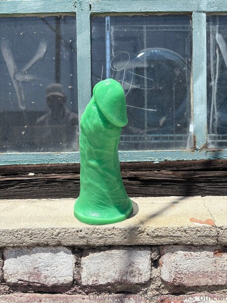 Girthbrooks Official