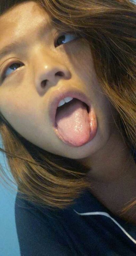 Nacktes geleaktes OnlyFans-Foto von Ivoryxnight