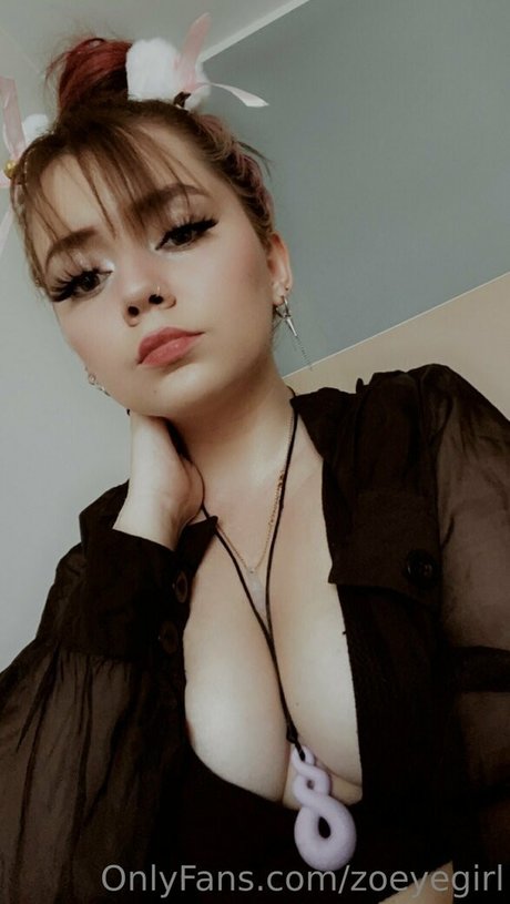 Zoeyegirl