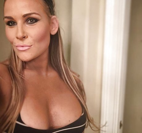 Natalya Neidhart