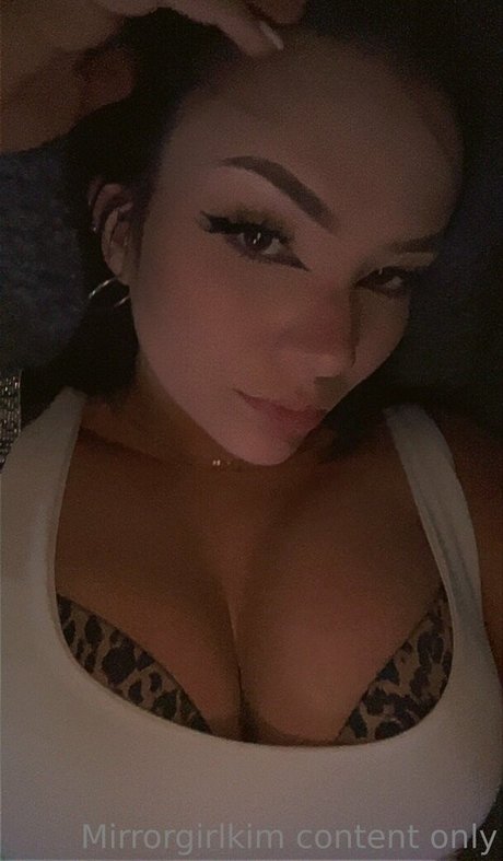 Mirrorgirlkim