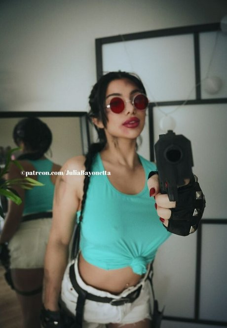 Julia Bayonetta