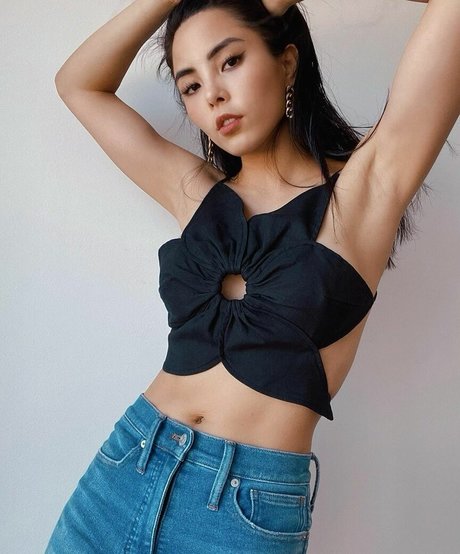 Anna Akana