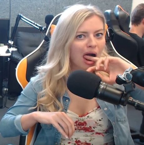Elyse Willems
