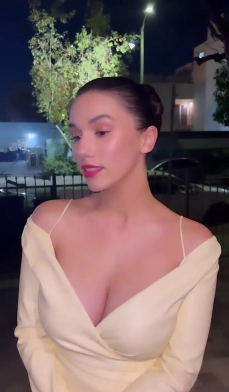 Grace Caroline Currey