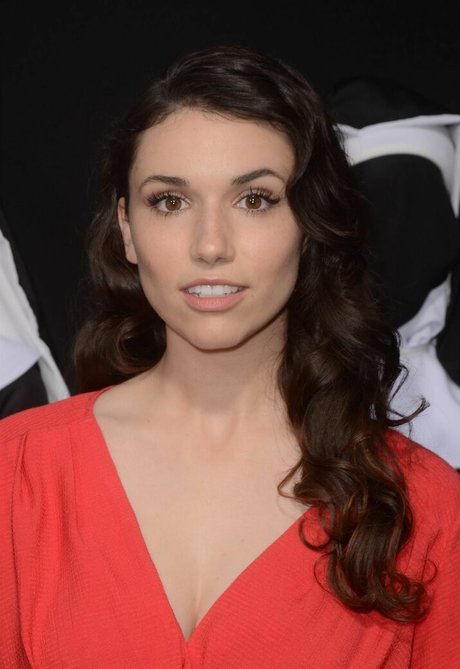 Grace Caroline Currey