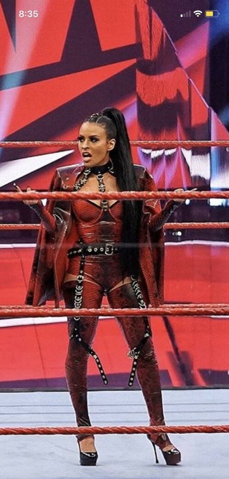 Zelina Vega