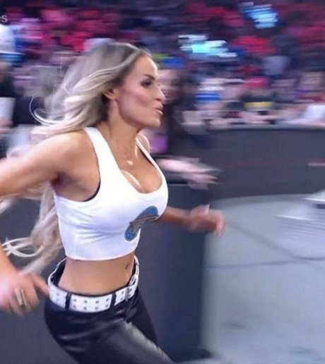 Trish Stratus