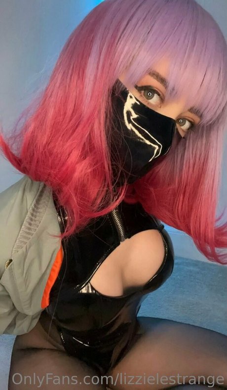 Lizzie Le Strange