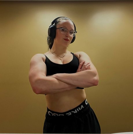 Musclemommy002
