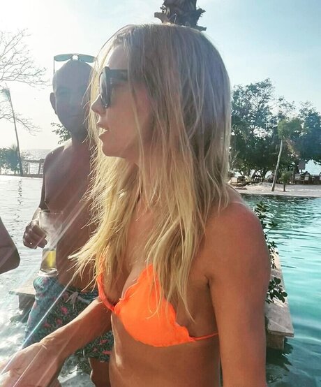 Nacktes geleaktes OnlyFans-Foto von Jacey Birch