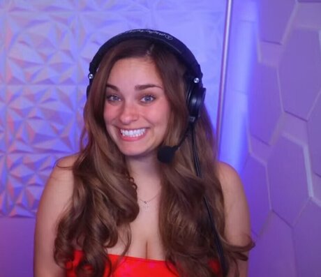 Kristen Stephensonpino