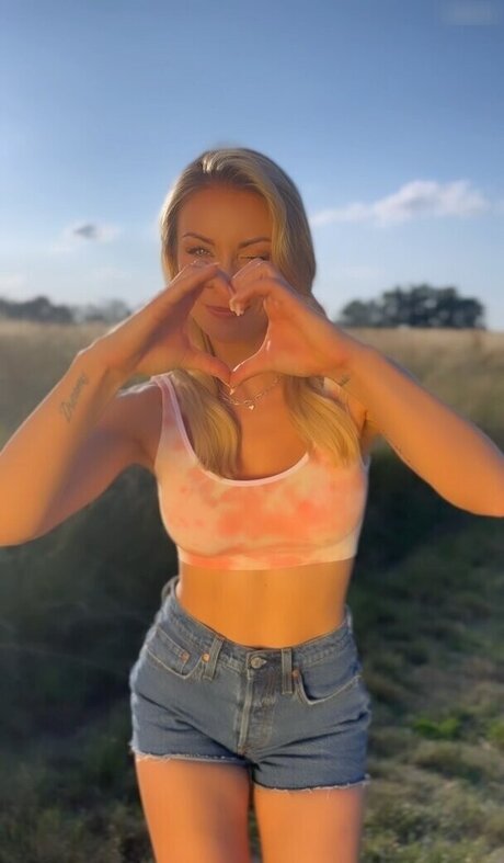 Annacarina Woitschack