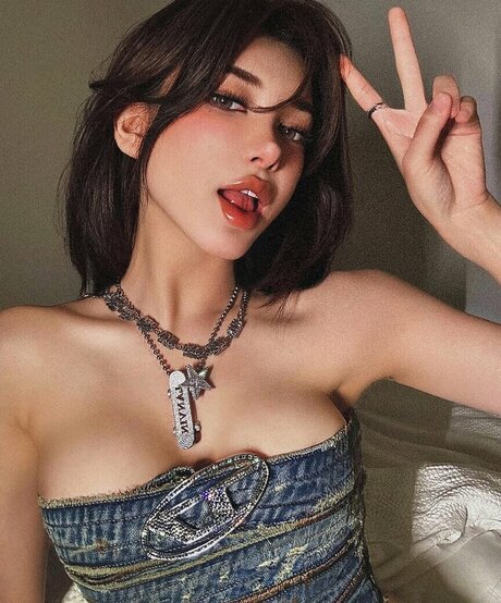 Nacktes geleaktes OnlyFans-Foto von Kana1998