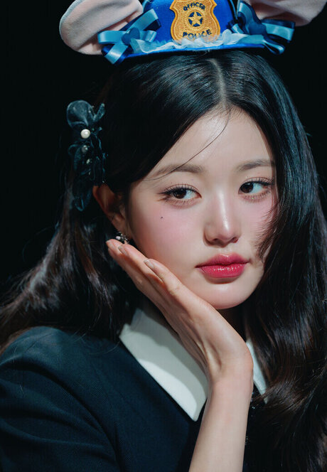 Jang Wonyoung