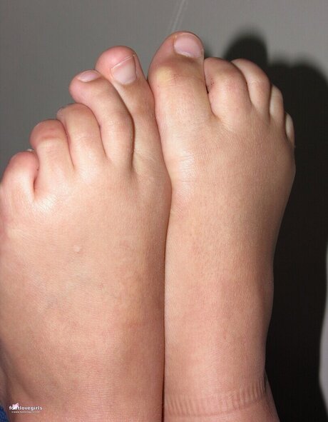 Footlovegirls