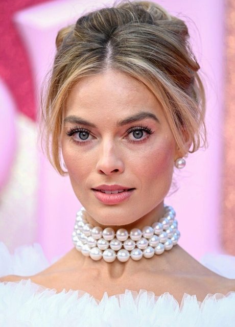Margot Robbie