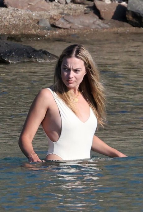 Margot Robbie