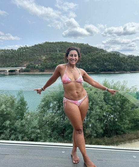 Saira Khan