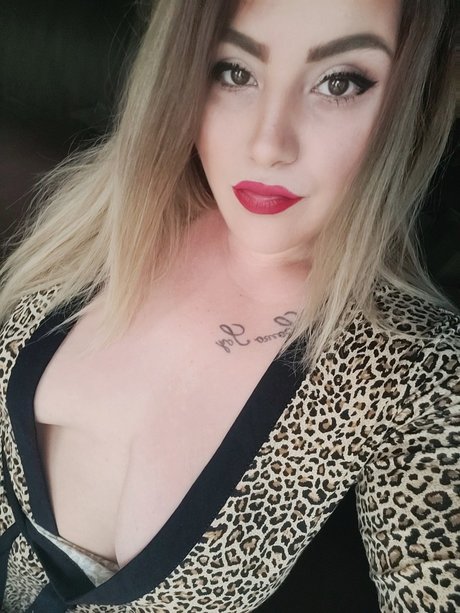 Littlegirl32slovakiafree