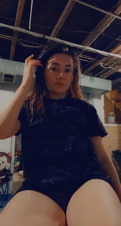 Nacktes geleaktes OnlyFans-Foto von Lina Babi