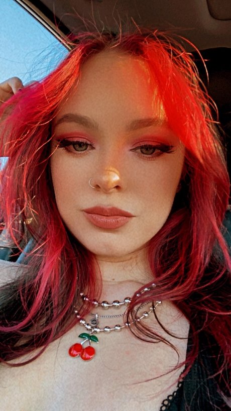 Nacktes geleaktes OnlyFans-Foto von Spcy Kttyy